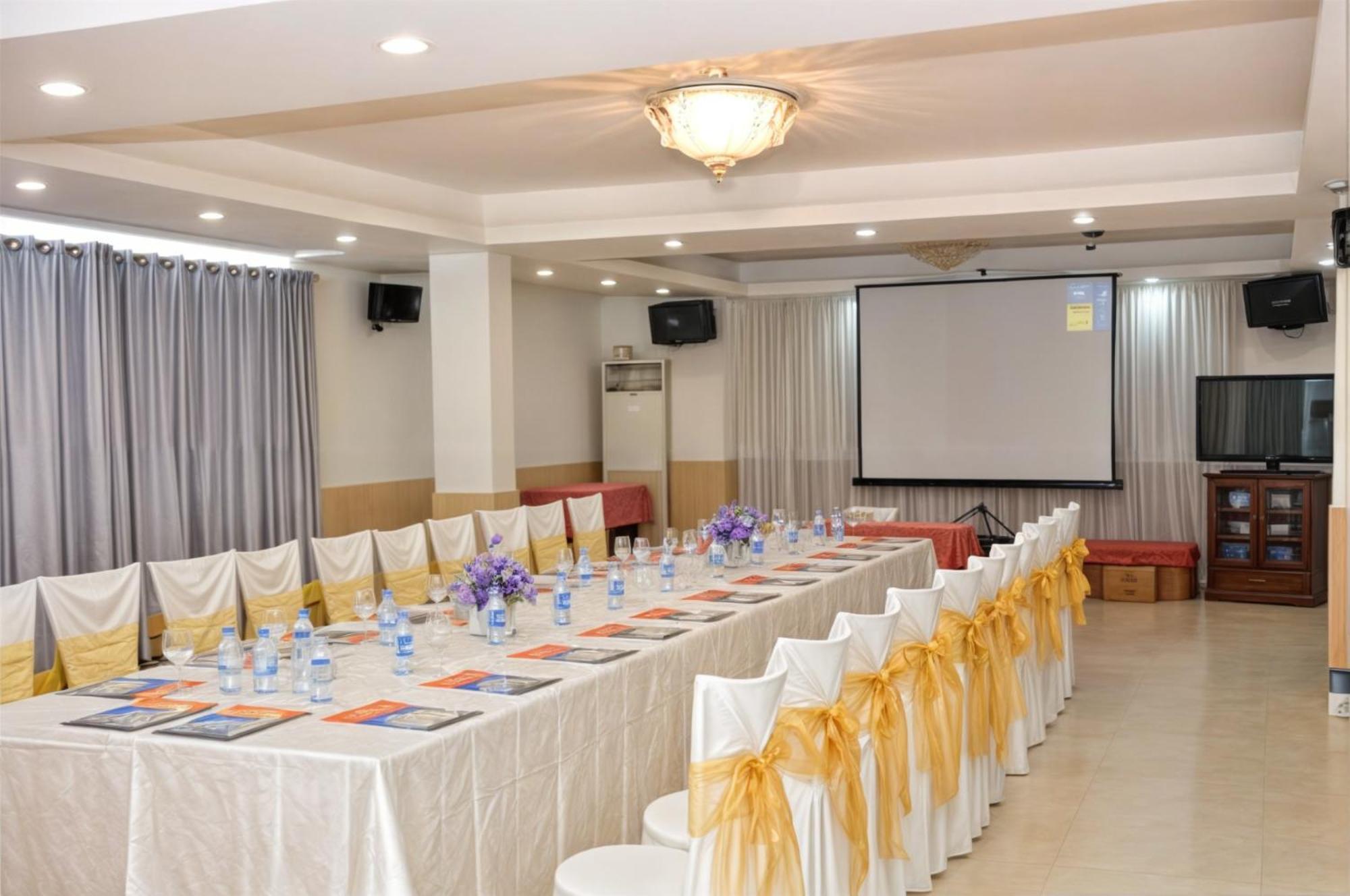 Cct Luxury Hotel 나트랑 외부 사진